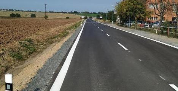 Rekonstrukce silnice druhé třídy č. 335 Uhlířské Janovice - Staňkovice je u konce